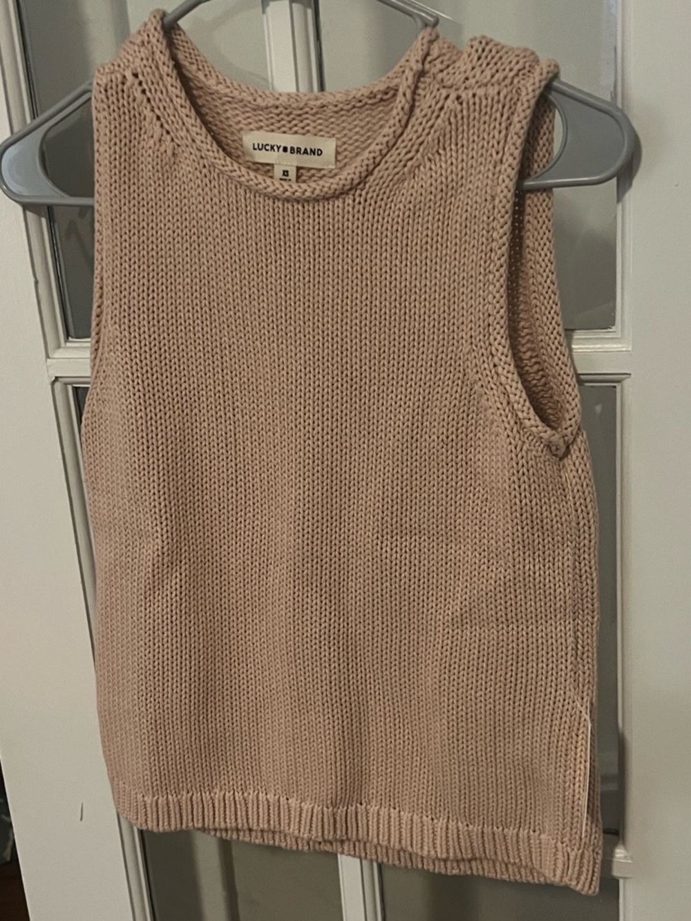 NWT - crew neck sweater tank